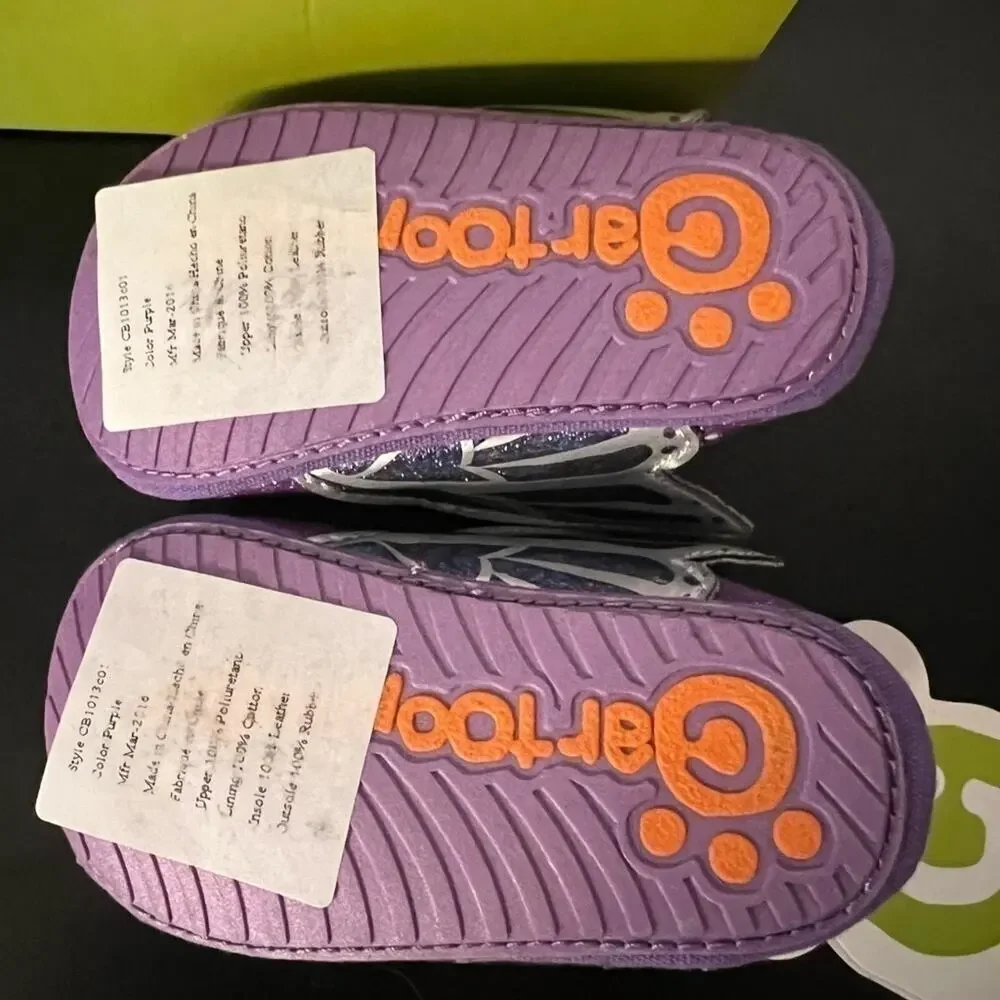 CARTOONIMALS GIRLS CRIB SHOE SIZE 4 NIB